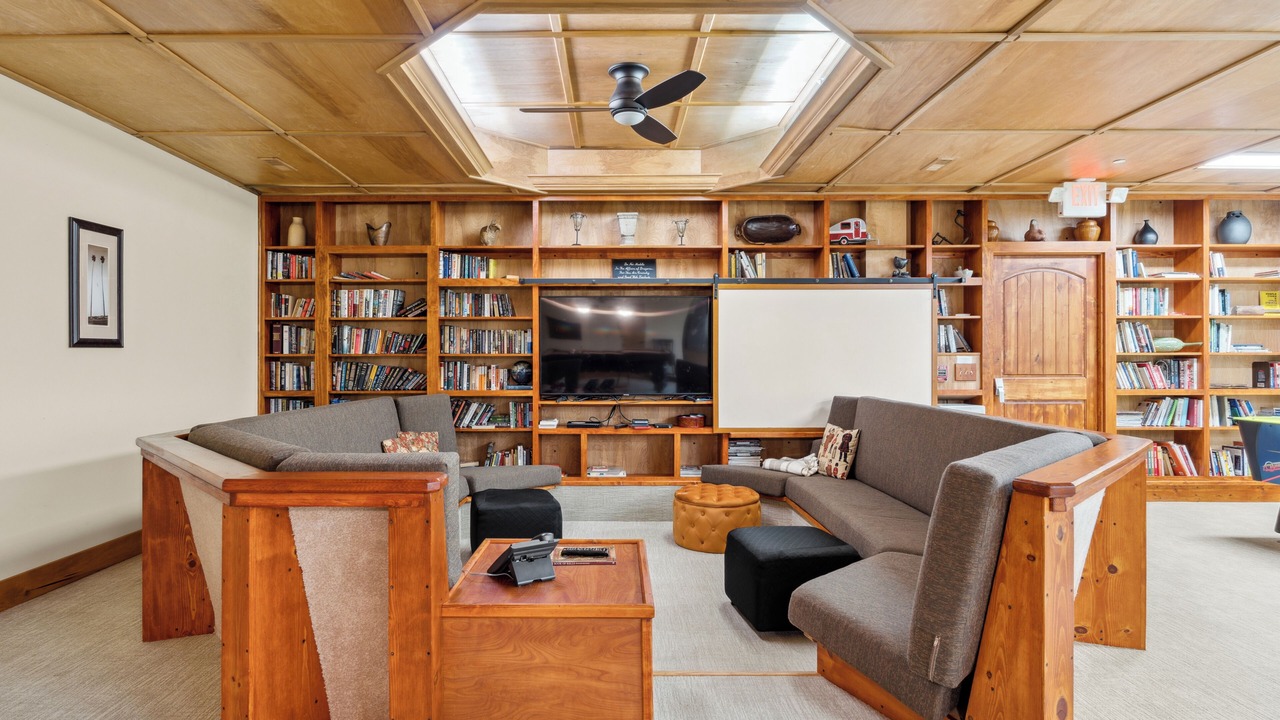 Photo of Livingroom in Shepherdstown