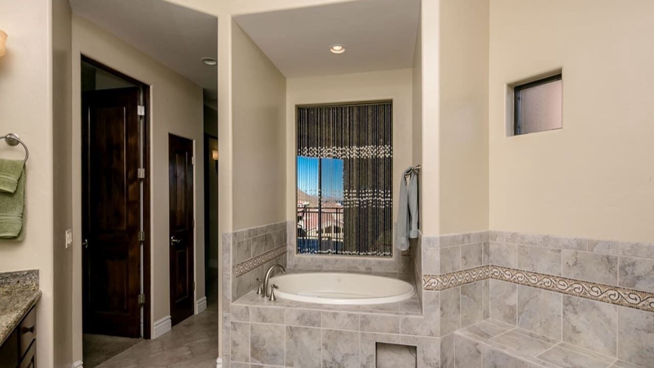 Photo of Bathroom in Parker Strip