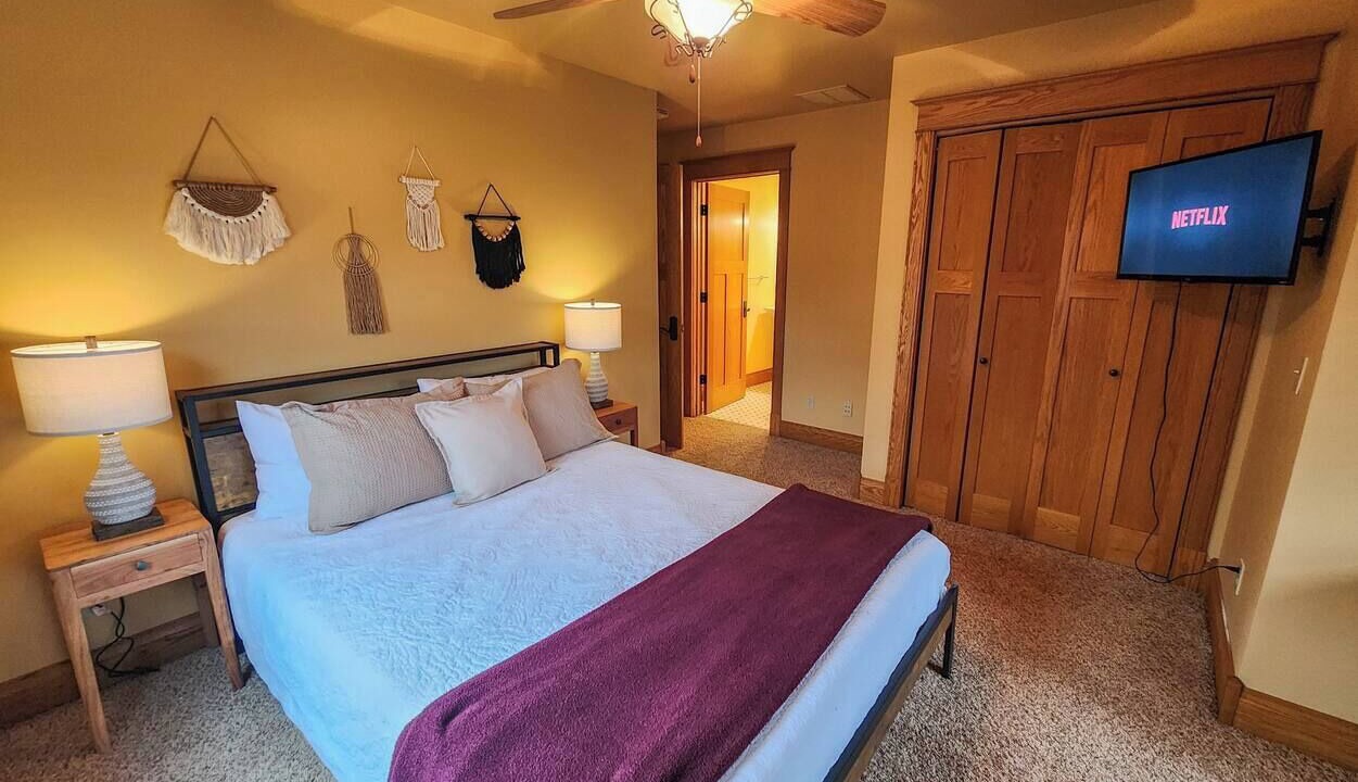 Photo of Bedroom in The Galena Territory