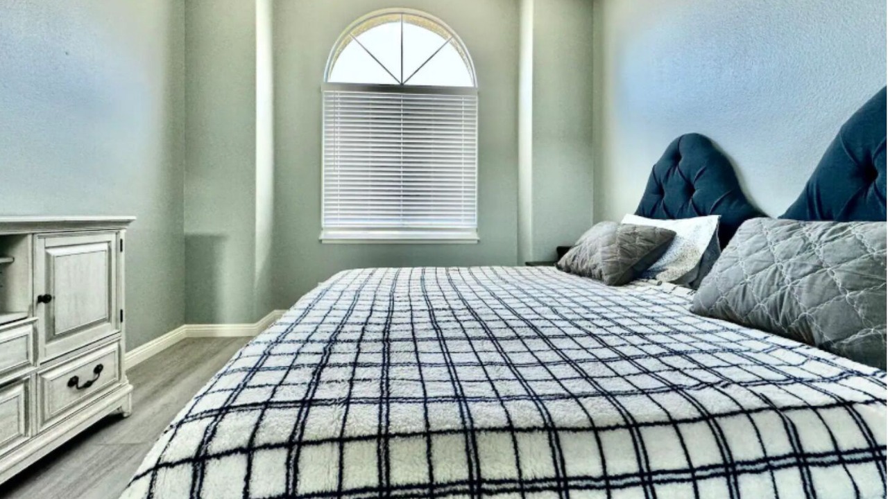 Photo of Bedroom in Oxnard