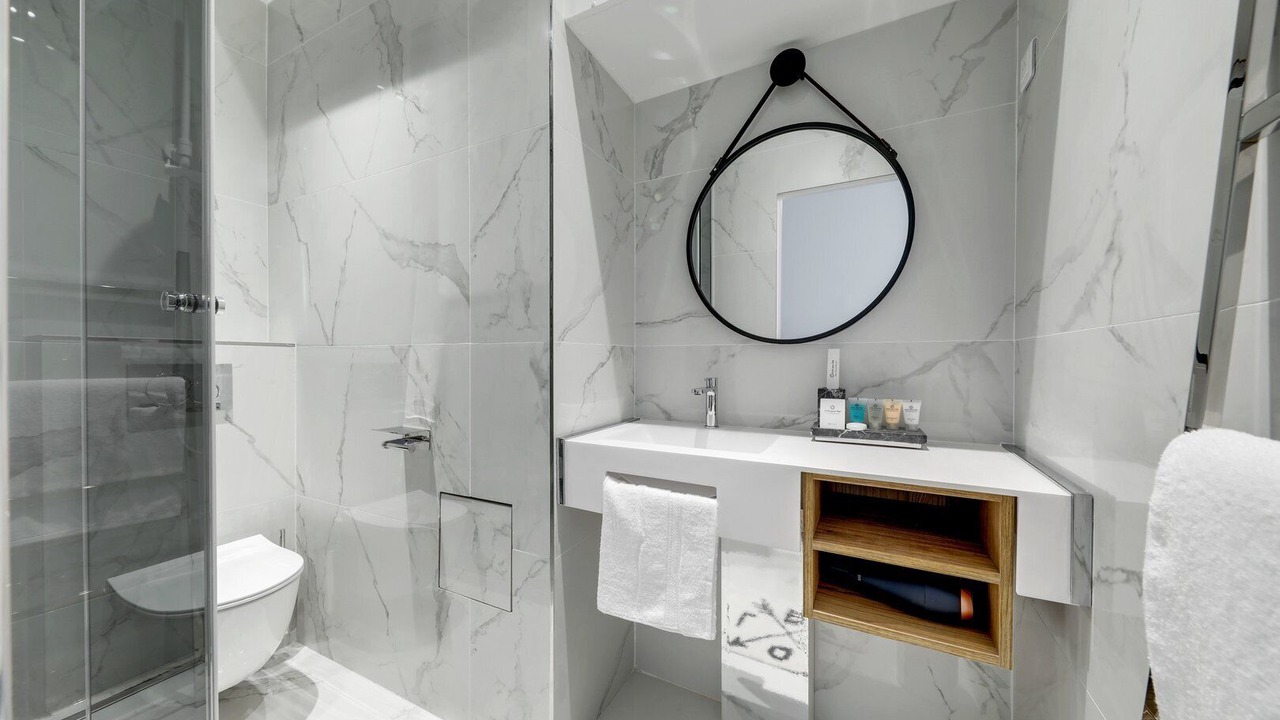 Photo of Bathroom in 3rd Arrondissement