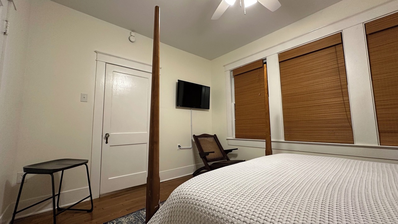 Photo of Bedroom in Highlands - Perkins