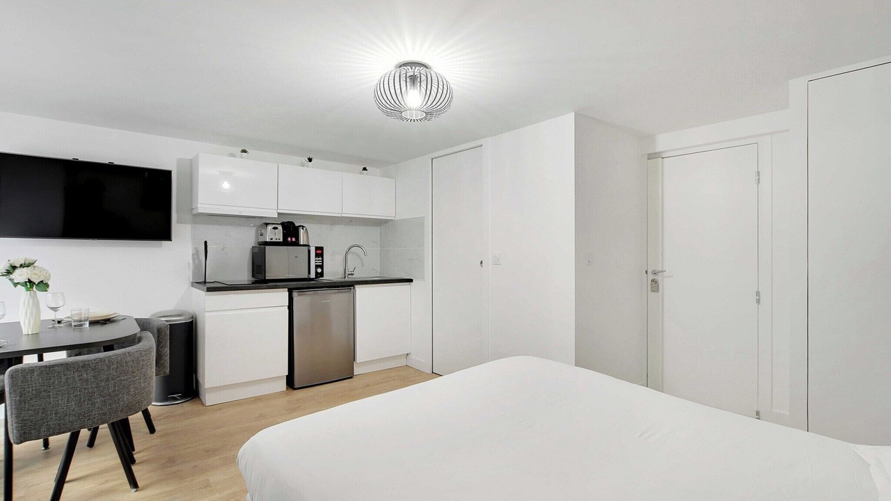 Photo of Bedroom in Vivienne