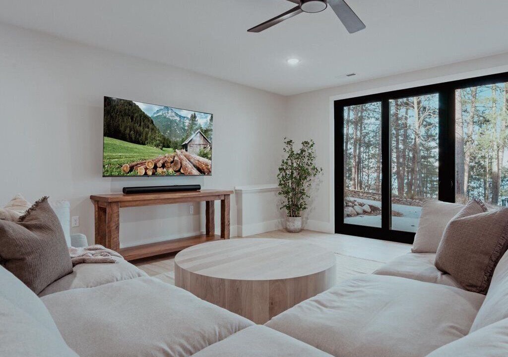 Photo of Bedroom in Crosslake
