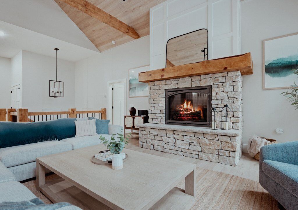Photo of Livingroom in Crosslake