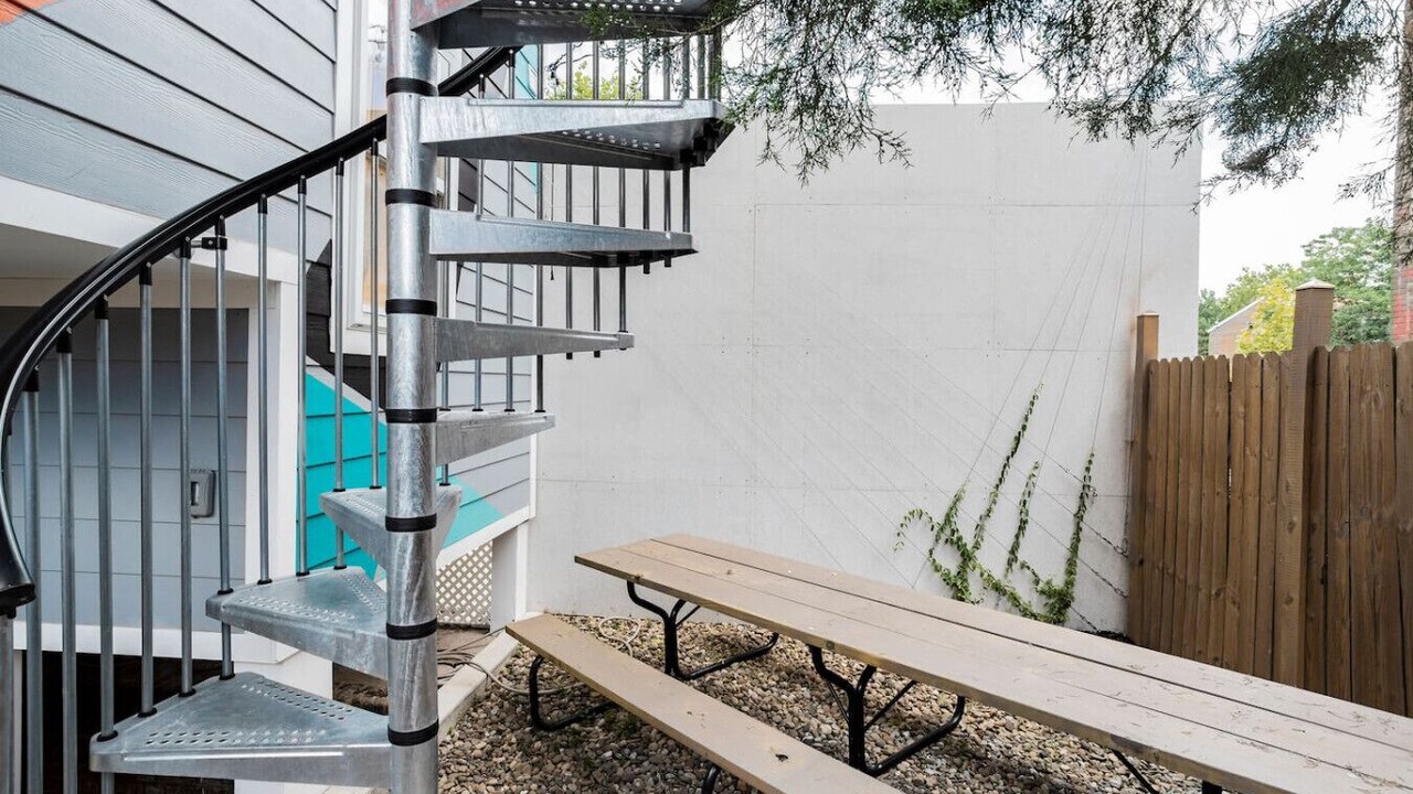 Photo of Outdoor in Truxton Circle