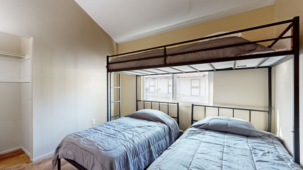 Photo of Bedroom in Rancho Cucamonga