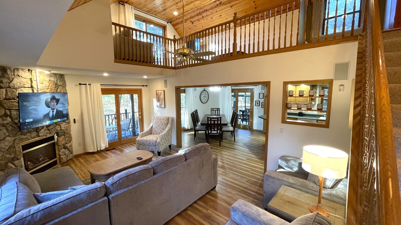 Photo of Livingroom in Spring Brook