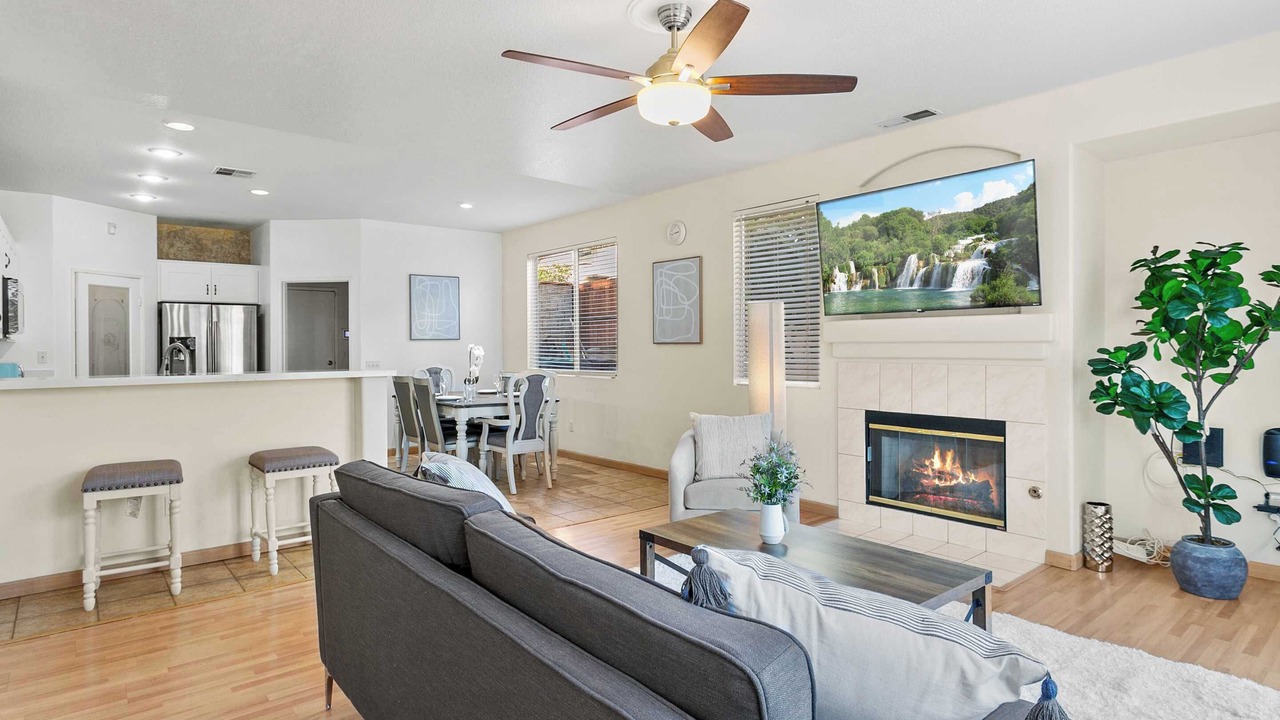 Photo of Livingroom in Moreno Valley