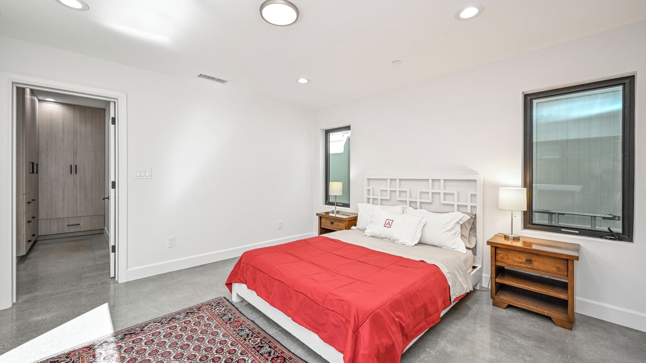 Photo of Bedroom in Corona del Mar