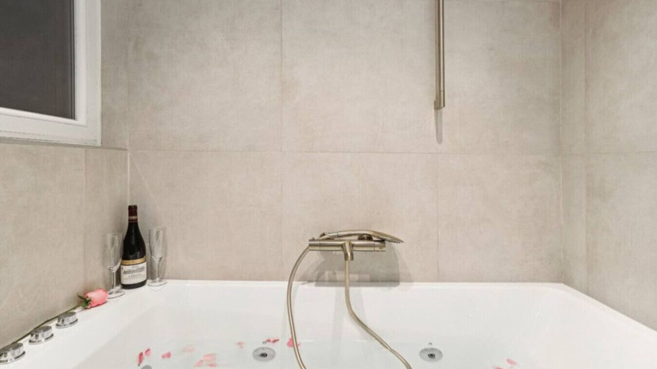 Photo of Bathroom in Ternes