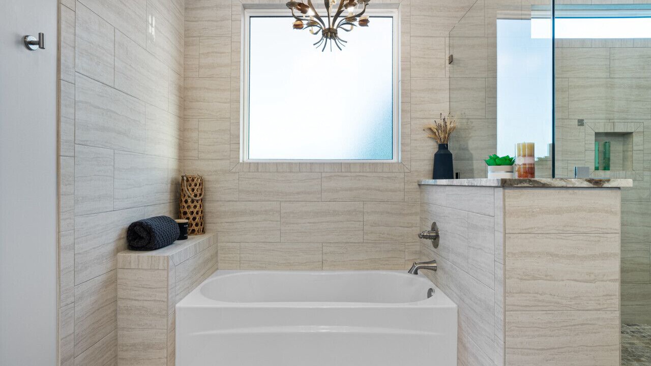 Photo of Bathroom in Henderson Point