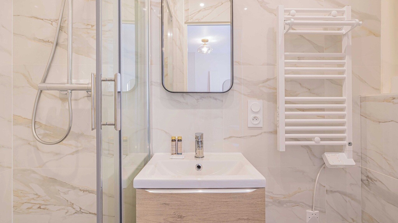 Photo of Bathroom in Notre-Dame-des-Champs