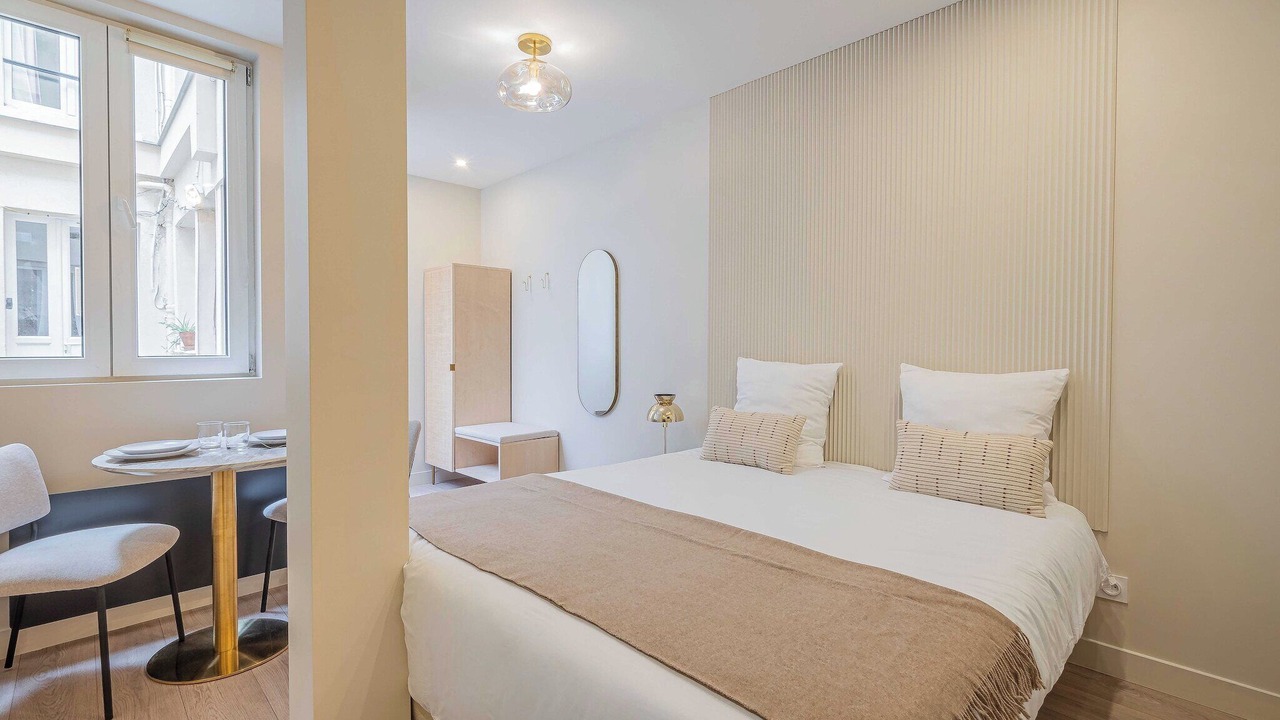 Photo of Bedroom in Notre-Dame-des-Champs