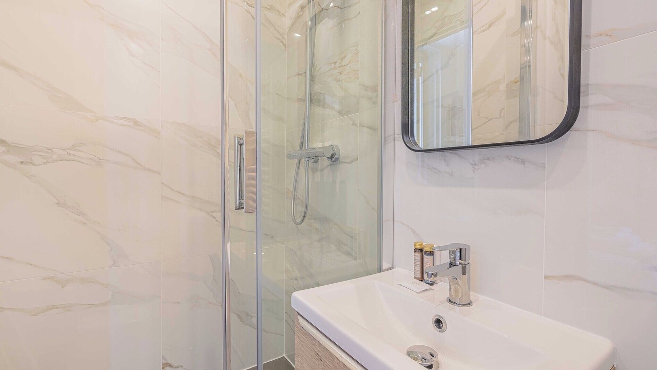 Photo of Bathroom in Notre-Dame-des-Champs