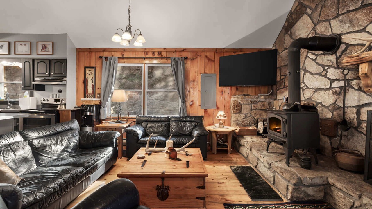 Photo of Livingroom in Great Cacapon