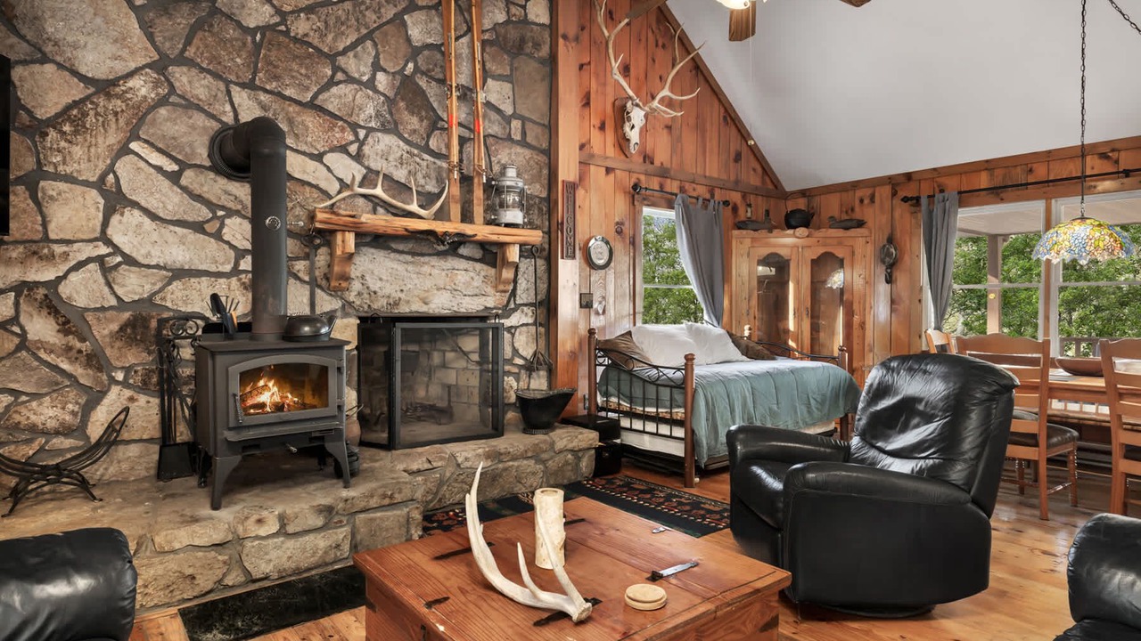 Photo of Bedroom in Great Cacapon