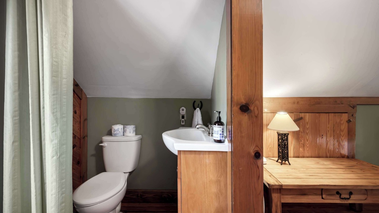 Photo of Bathroom in Great Cacapon
