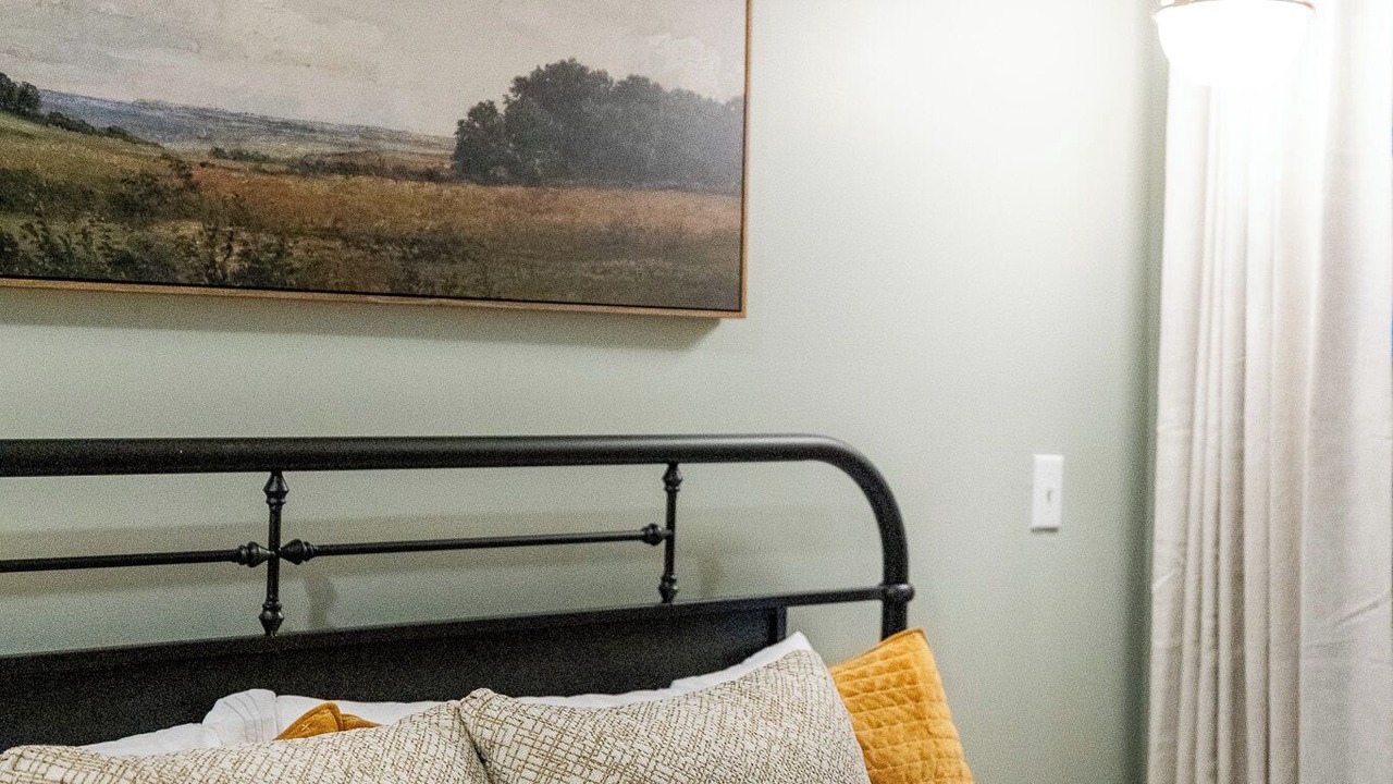 Photo of Bedroom in Laurel
