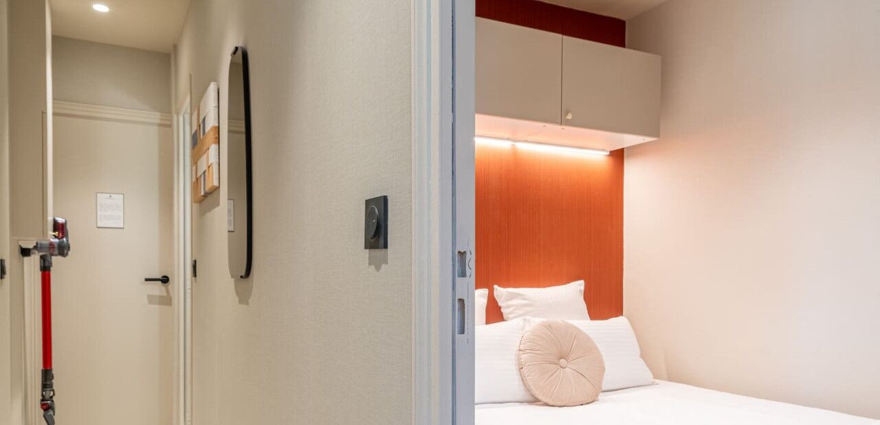 Photo of Bedroom in Notre-Dame-des-Champs