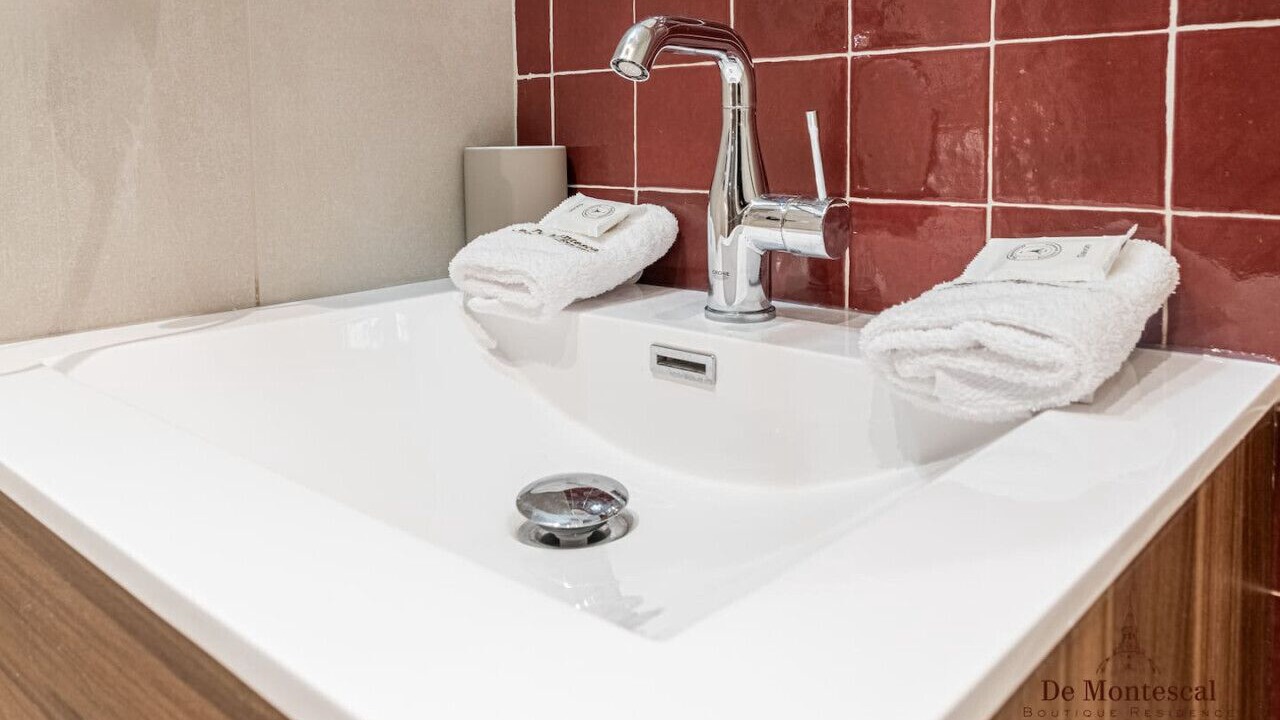 Photo of Bathroom in Notre-Dame-des-Champs