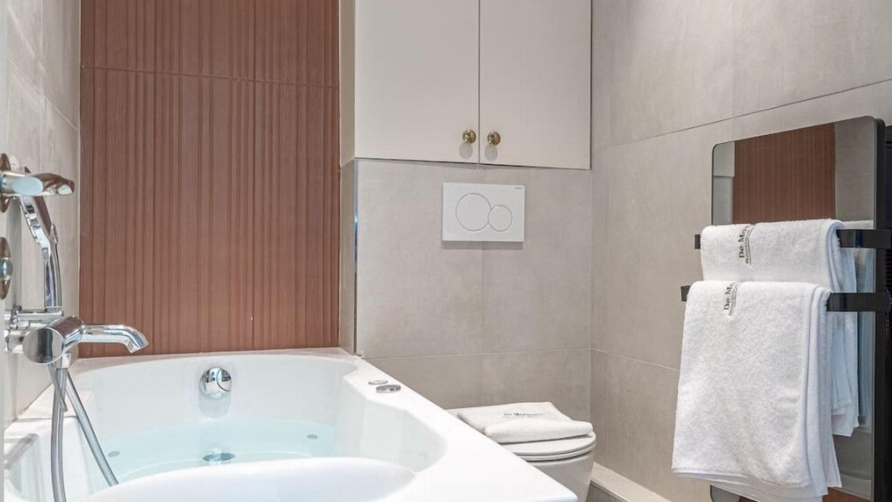 Photo of Bathroom in Notre-Dame-des-Champs