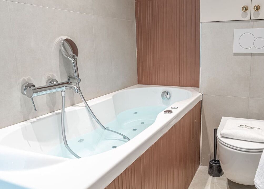 Photo of Bathroom in Notre-Dame-des-Champs