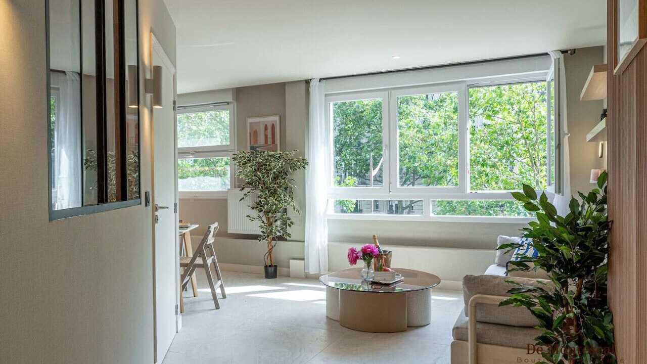 Photo of Livingroom in Notre-Dame-des-Champs
