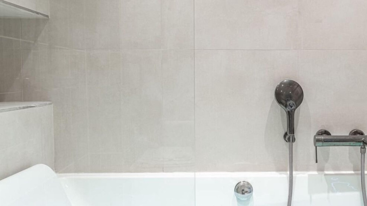 Photo of Bathroom in Notre-Dame-des-Champs
