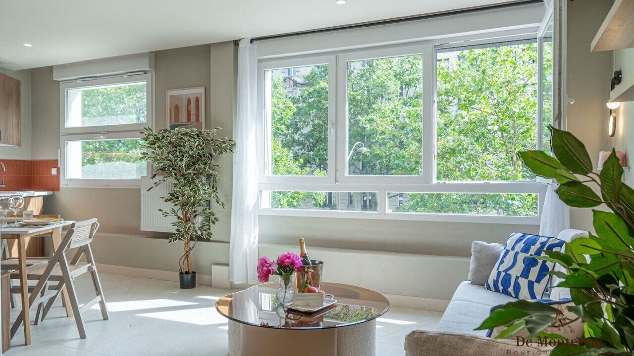 Photo of Livingroom in Notre-Dame-des-Champs