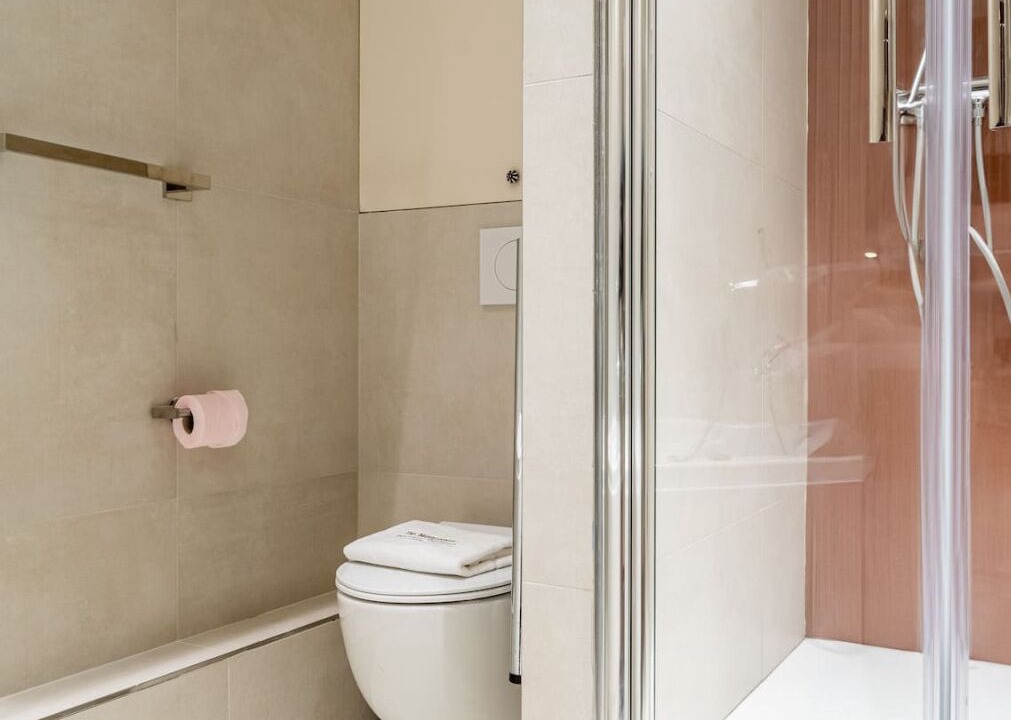 Photo of Bathroom in Notre-Dame-des-Champs
