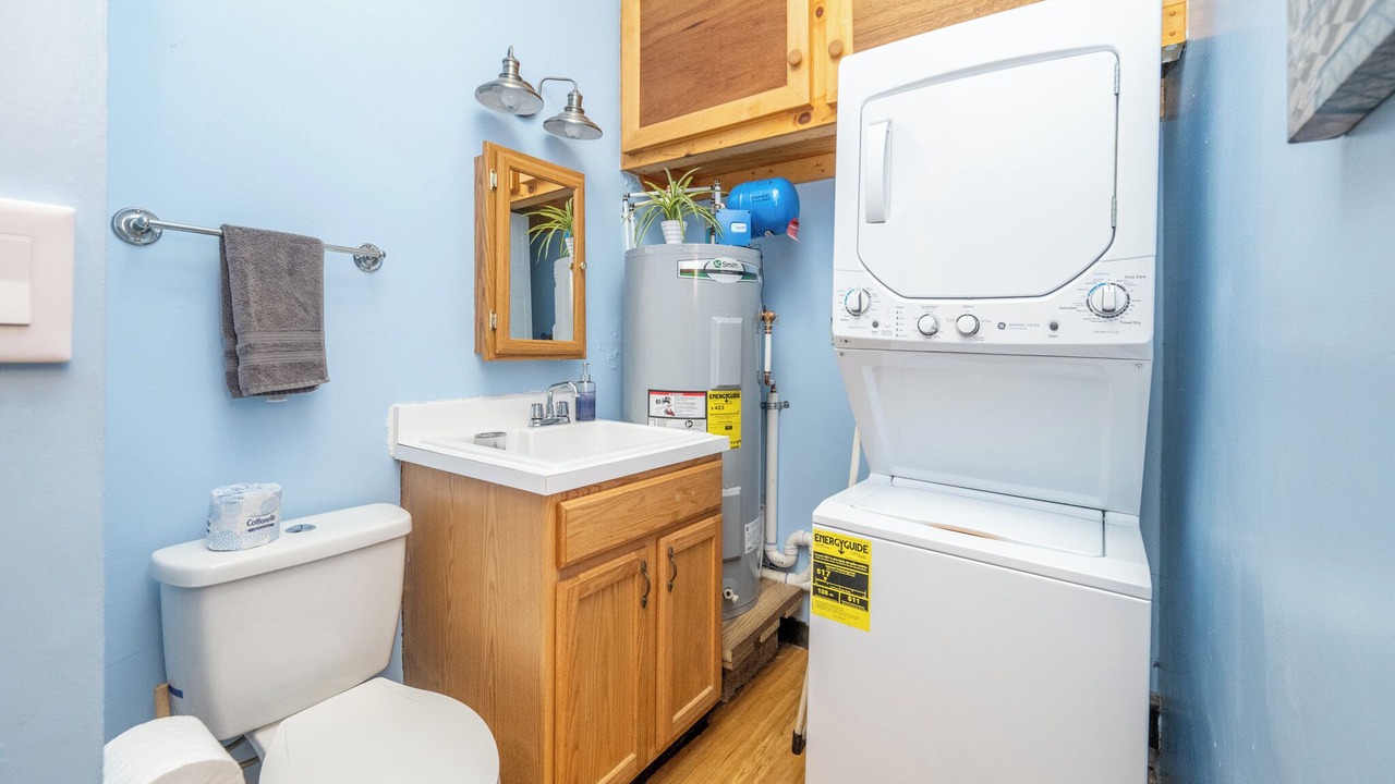Photo of Bathroom in Mountainside