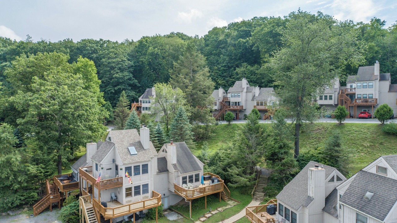 Photo of Outdoor in Mountainside