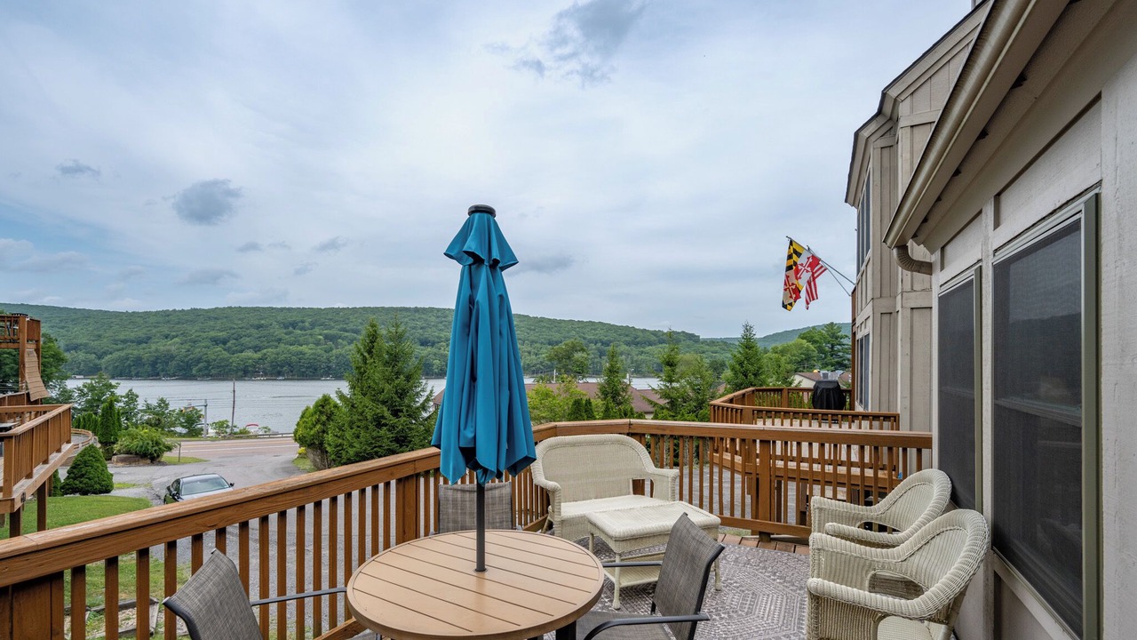 Photo of Outdoor in Mountainside