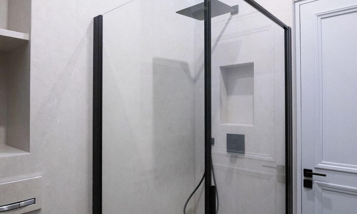 Photo of Bathroom in Porte d'Asnieres