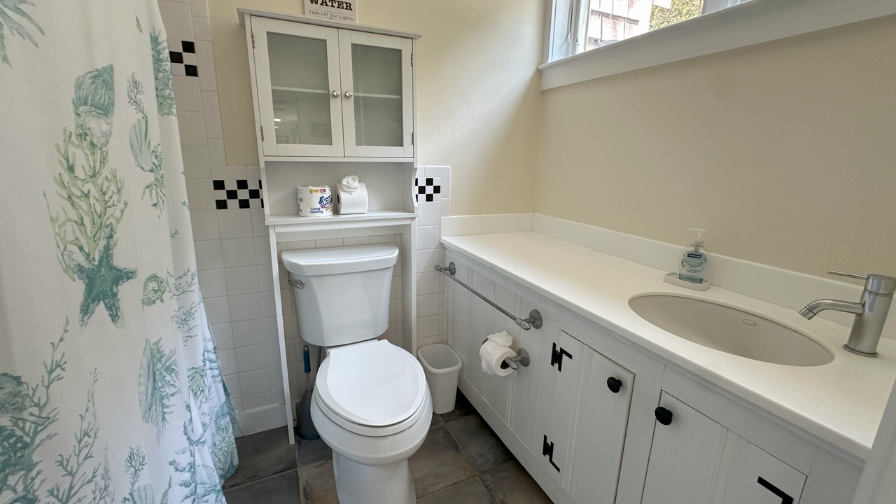 Photo of Bathroom in Brewster