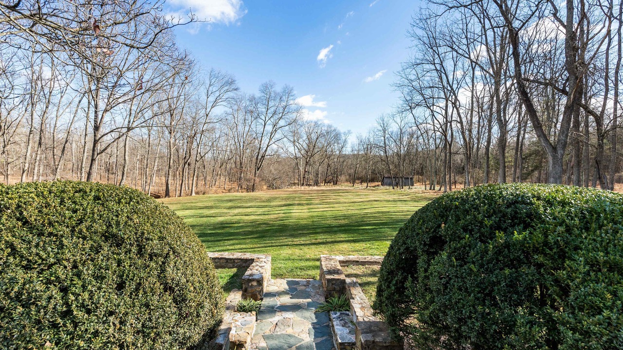 Photo of Outdoor in Aldie
