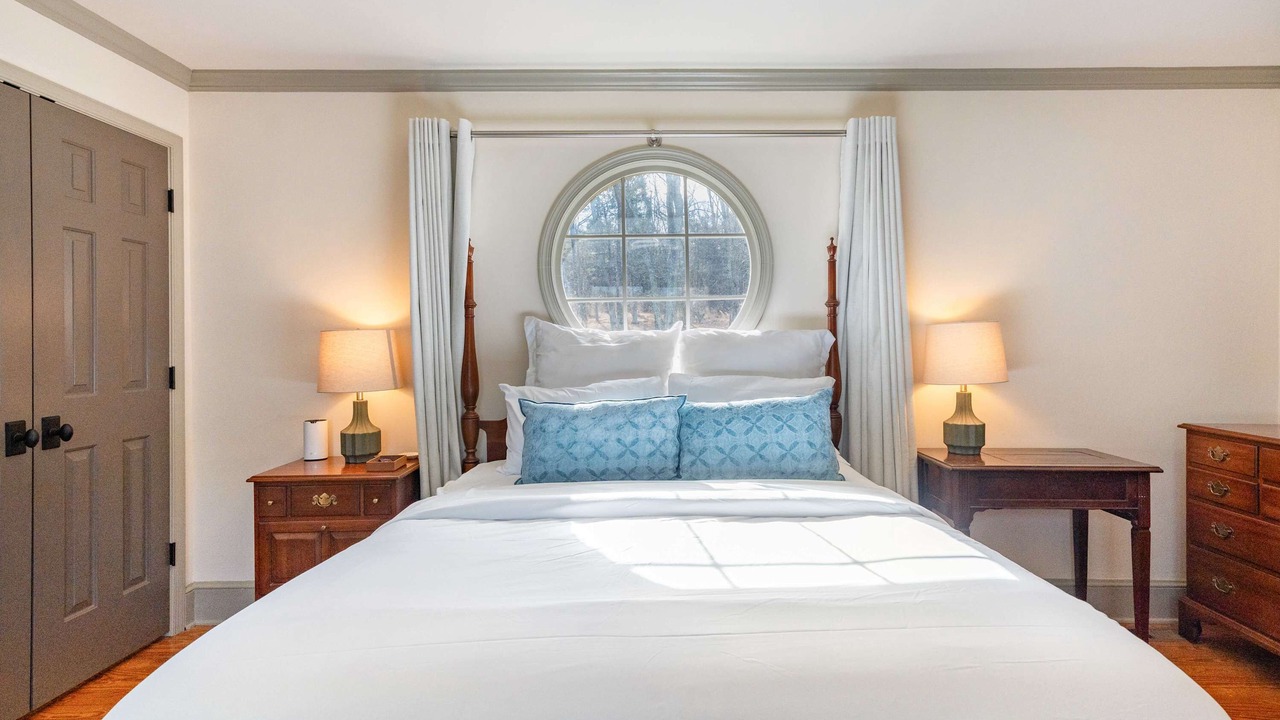 Photo of Bedroom in Aldie