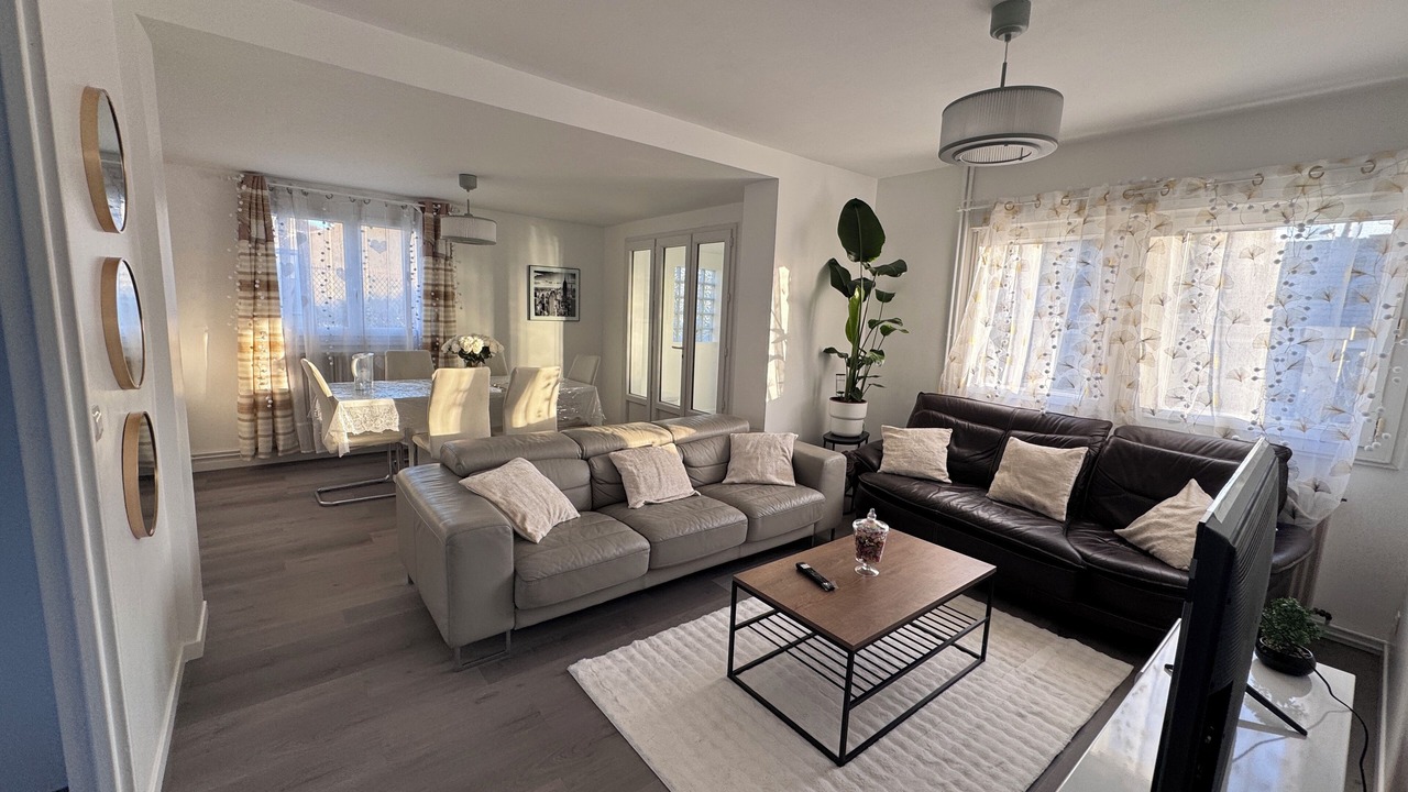 Photo of Livingroom in Garges-les-Gonesse