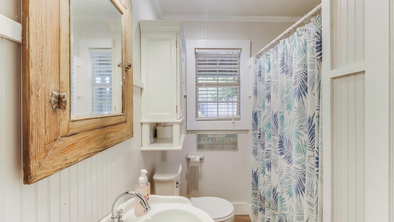 Photo of Bathroom in Waveland