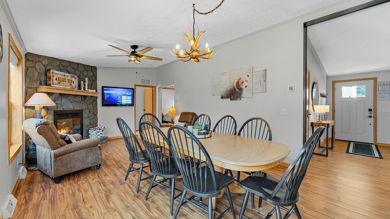 Photo of Livingroom in Spring Brook
