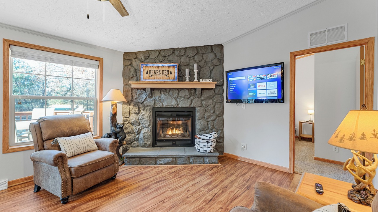 Photo of Livingroom in Spring Brook