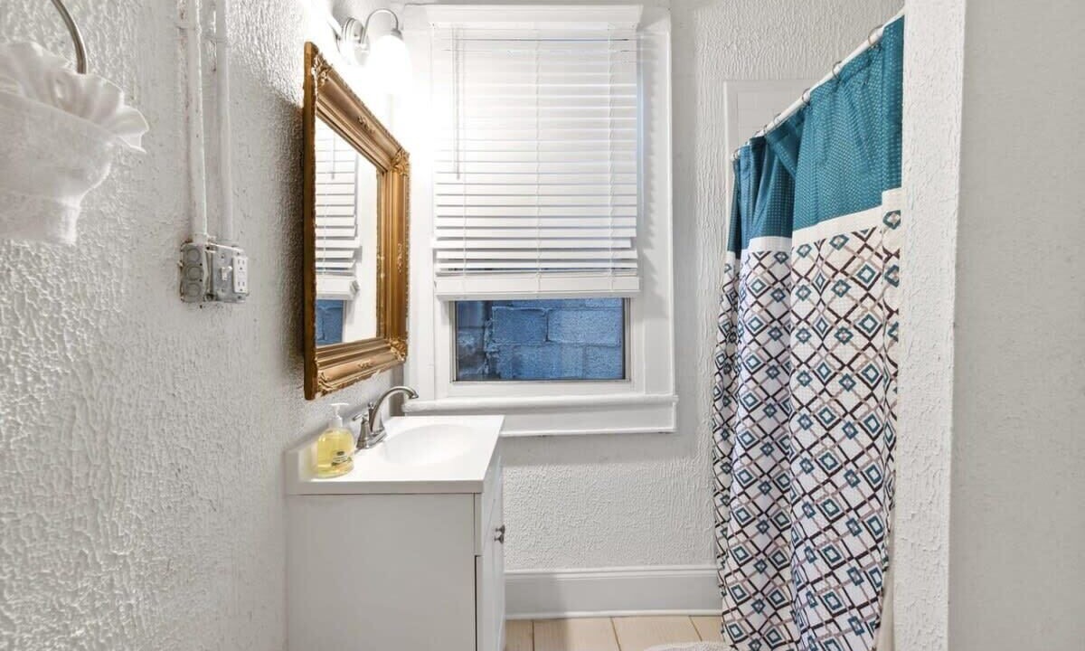 Photo of Bathroom in Saint Roch