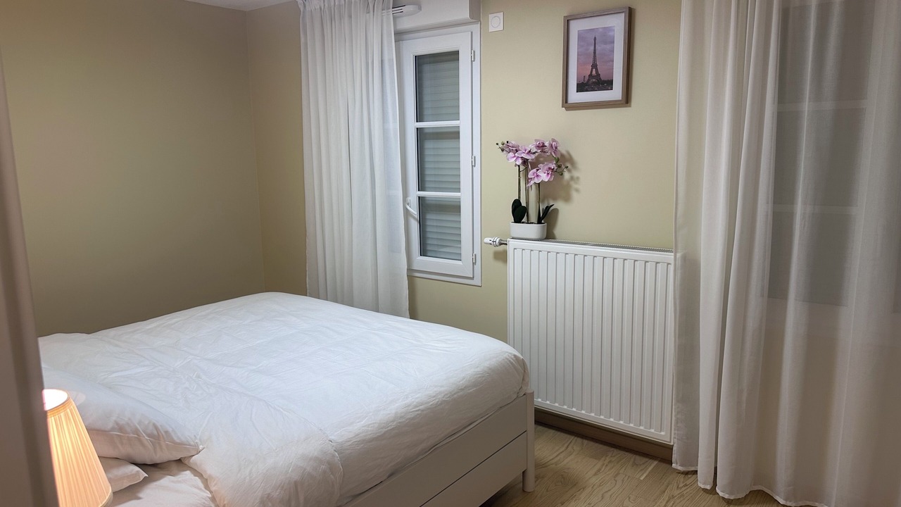 Photo of Bedroom in Serris