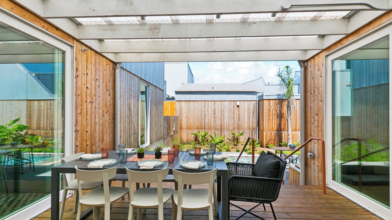 Photo of Outdoor in Bywater