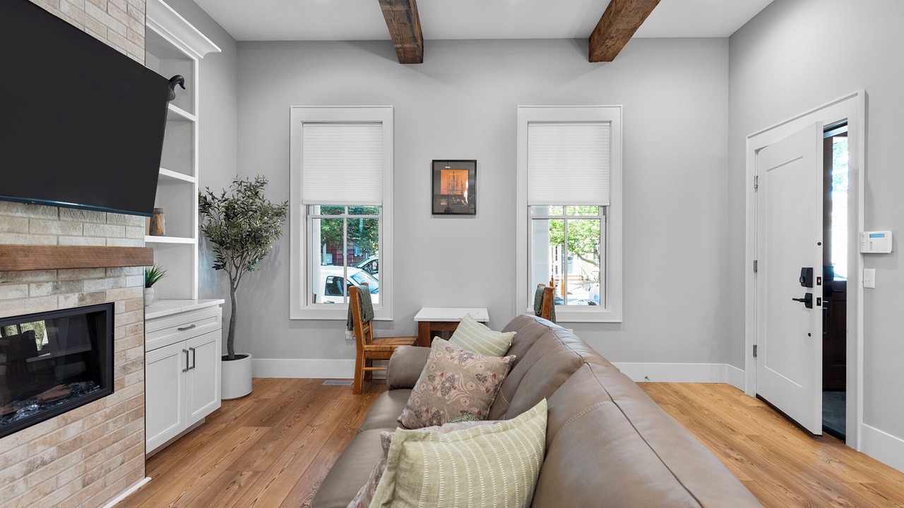 Photo of Livingroom in Chestertown