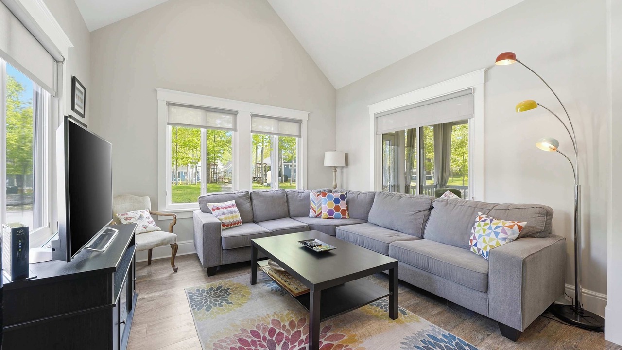 Photo of Livingroom in Cherry Valley