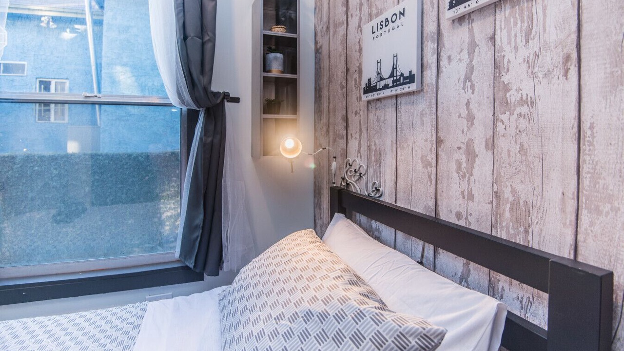 Photo of Bedroom in Downtown Los Angeles