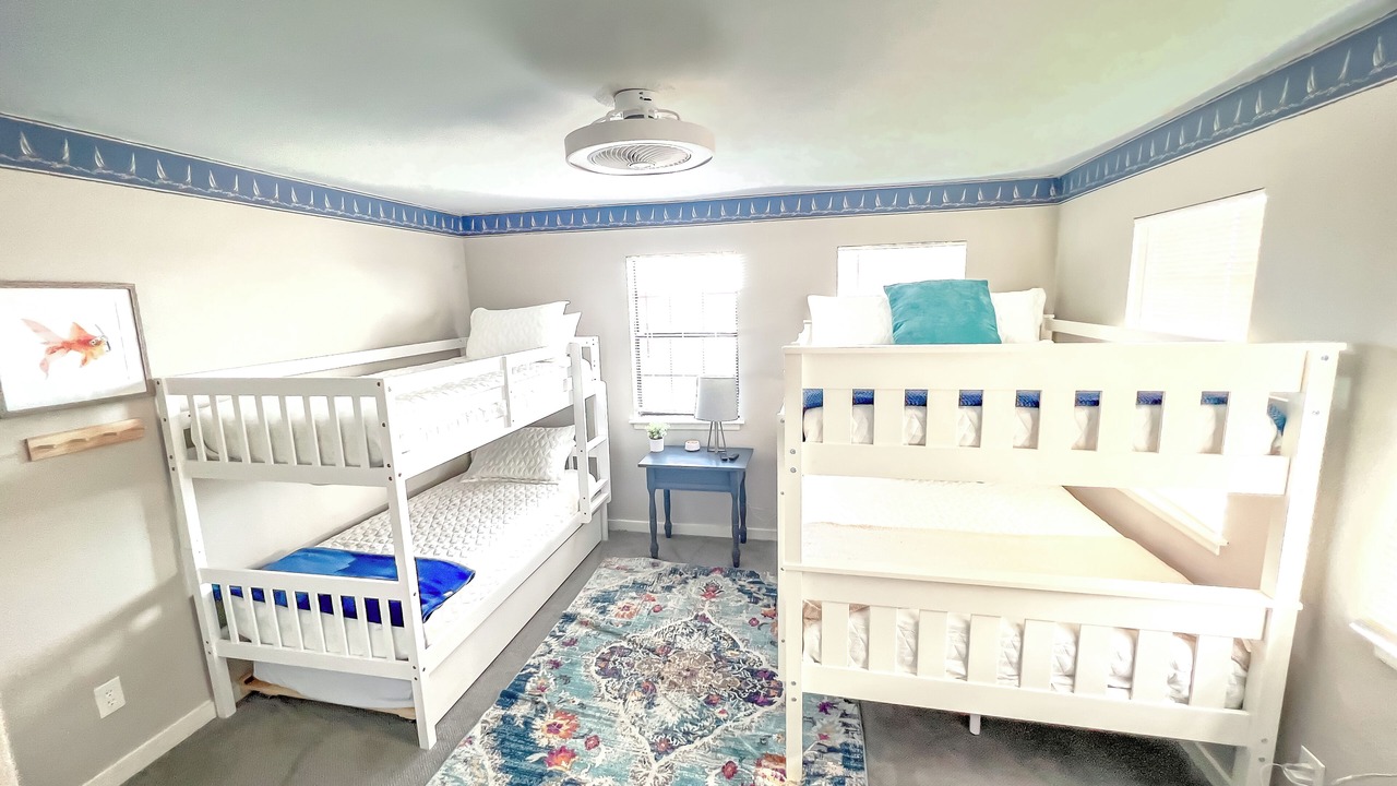 Photo of Bedroom in Dauphin Island