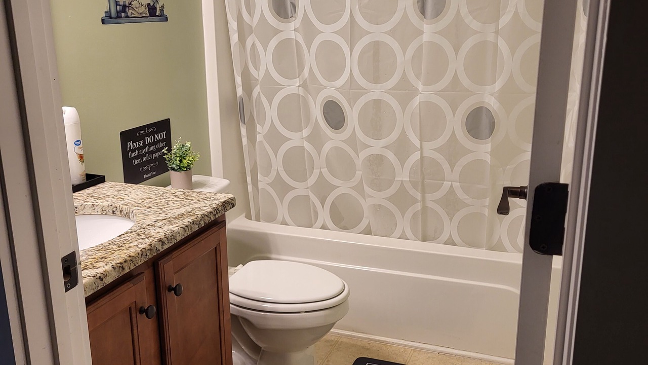 Photo of Bathroom in Mobile